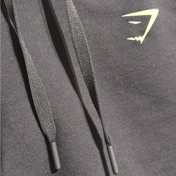 Gymshark Purple fleece hooded crop women size s - Picture 3 of 4